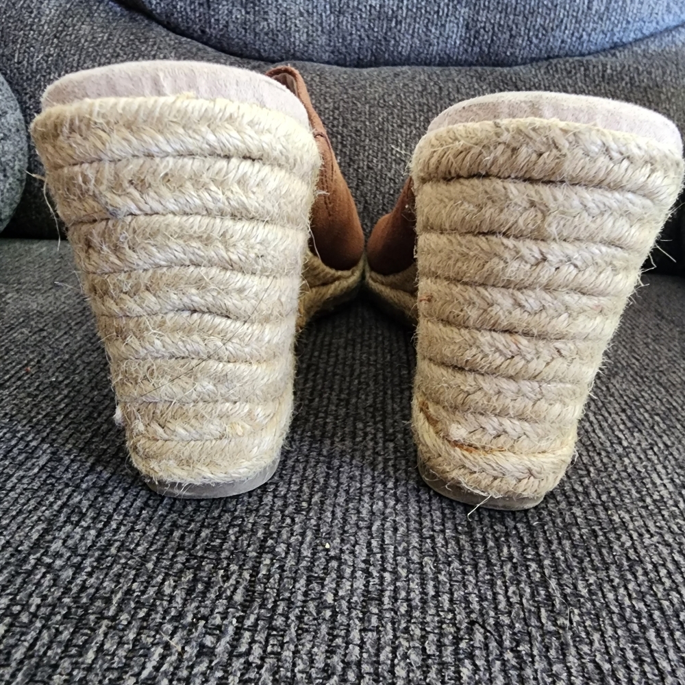 Wedges - Picture 5 of 6